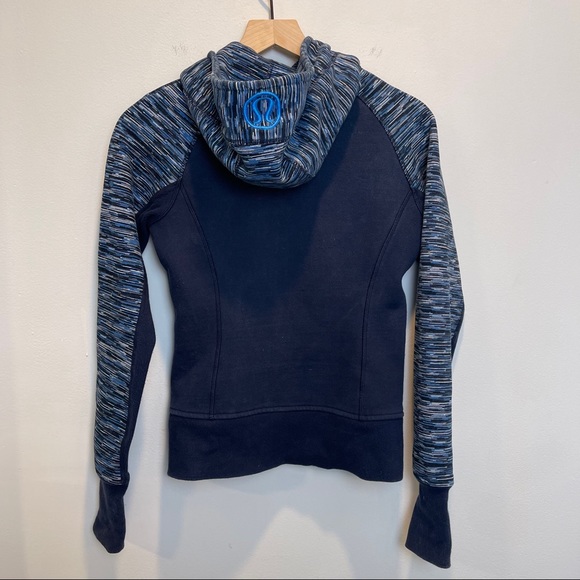 LULULEMON- Scuba Hoodie Stretch Lined Hood - Picture 12 of 13